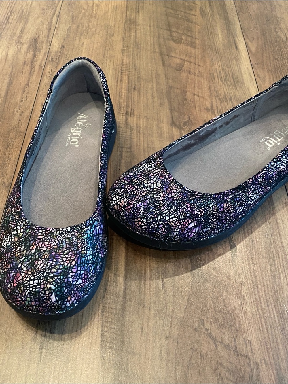 Alegria • Petal Fractually • Multicolor Crackle Ballet Flats • Size 9.5 - Picture 3 of 11